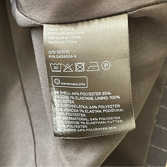 H&M Navy Blue Striped Blazer (size 6) - Picture 9 of 12